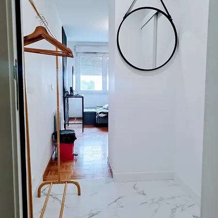 Appartement Cosy Proche De Paris Centre Et à 1 Minutes De Tramway Idéal Pour Les Professionnels La Courneuve