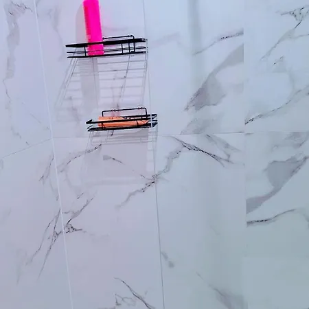 Cosy Proche De Paris Centre Et à 1 Minutes De Tramway Idéal Pour Les Professionnels Apartamento